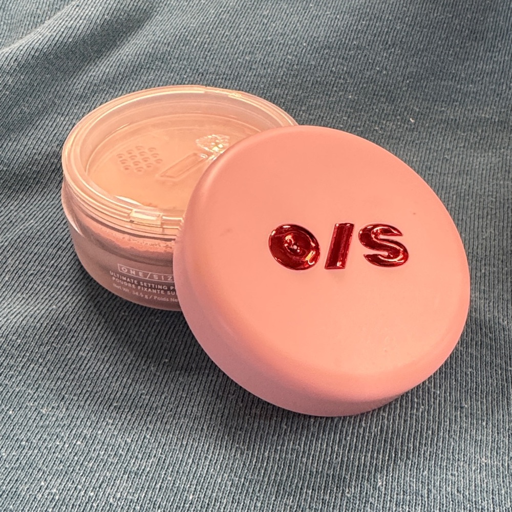 FULL SIZE One/Size Ultimate Setting Powder in Ultra Pink